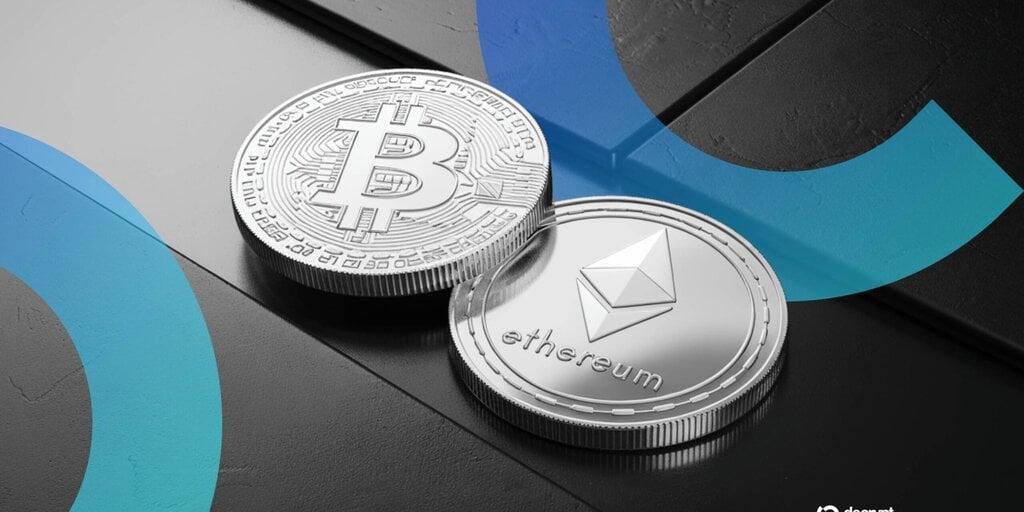 BTC、ETH、DOGE 从高点回落，加密货币清算金额达 9.41 亿美元